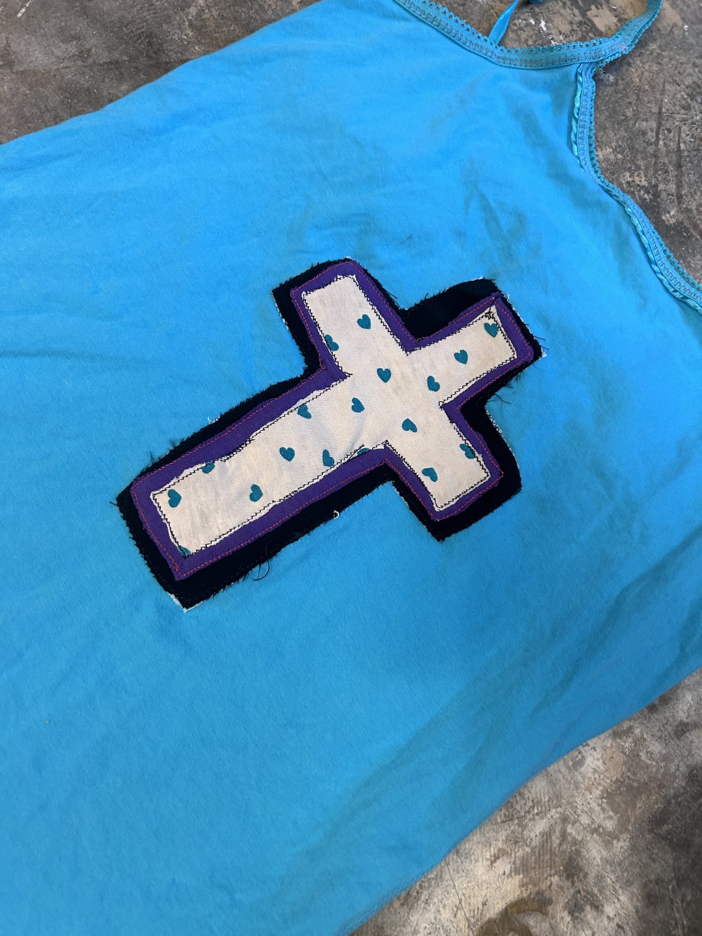 teal hearts cross tank